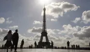 Le message "Merci Johnny" projeté ce week-end sur la Tour Eiffel