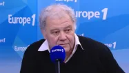 "Mon maître d'école" : "j'ai toujours eu du mal à me couler dans le moule", raconte Jean-Michel Burel
