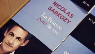 Le livre de Sarkozy passe la barre des 100.000 exemplaires vendus