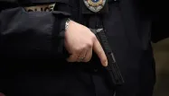 police pistolet 1280