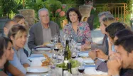 Bernard Le Coq et Anny Duperey dans "Une famille formidable"