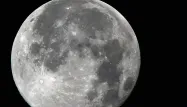 L'axe de rotation de la lune a basculé d'environ six degrés, il y a des milliards d'années.
