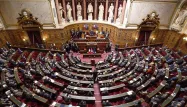 Le Sénat a donné son feu vert à la constitutionnalisation de l'état d'urgence.