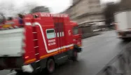 Le jeune homme de 21 ans a été rapidement transporté par les pompiers à l’hôpital de Nantes.