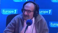 Gérard Hernandez "drague" Valérie Benaïm… avec la voix du Grand Schtroumpf !