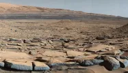 La surface de Mars a glissé autour de son noyau déplaçant rivières et calottes glacières.