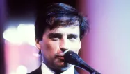 Thierry Le Luron sur scène en 1984.