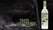 "Goutez l'étrange", propose la vodka "Shotka", aromatisée au cannabis
