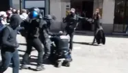 La vidéo d'un CRS lynché à Nantes enflamme le web