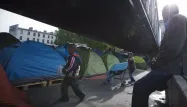 Paris : le campement de migrants de La Chapelle évacué