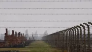 Plus d'un million de personnes sont mortes dans le camp d'Auschwitz.
