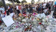 Parmi les victimes de l'attentat de Nice, 6 membres d'une même famille laissent tout un village en deuil.