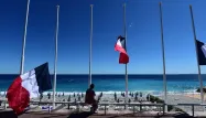 De nombreux proches de victimes envisagent de se regrouper pour porter plainte contre l'Etat et la ville de Nice.