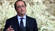 Hollande se félicite de la "tendance" à la "baisse du chômage"