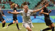 Eugénie Le Sommer a ouvert le score contre la Nouvelle-Zélande.