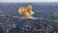 La Russie et le régime syrien ont suspendu leurs bombardements sur Alep jeudi pour une trêve humanitaire.