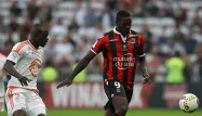 Mario Balotelli et Nice peuvent consolider leur place de leader en cas de victoire sur Lyon