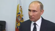 Vladimir Poutine a justifié les bombardements russe sur les zones civiles d'Alep.