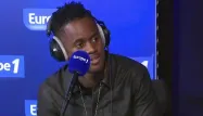 Kev Adams à propos de Black M : "Je suis fier de le compter parmi mes amis"