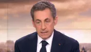 "Apartheid" : Sarkozy "consterné" par le mot de Valls