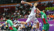Handball : la France bat difficilement l'Algérie