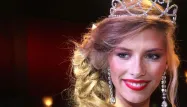 Et Camille Cerf devint Miss France 2015 !