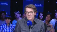 Francis Cabrel ne "cherche pas à faire le marathonien"