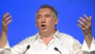 Présidentielle 2017: les Français préfèrent Bayrou à Sarkozy