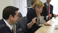 Angela Merkel et Alexis Tsipras - PHILIPPE WOJAZER / POOL / AFP - 1280x640
