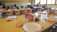 Une cantine scolaire