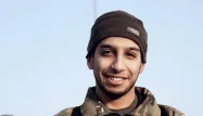 Les investigations téléphoniques menées au soir des attentats ont par ailleurs permis de déterminer qu'Abdelhamid Abaaoud avait été en contact avec Bilal Hadfi, l'un des kamikazes du Stade de France.