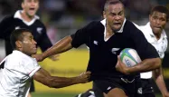 Le monde du sport rend hommage à Jonah Lomu, décédé ce mercredi.