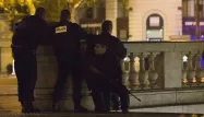 Deux suspects inculpés par la justice belge pour "attentat terroriste" à Paris