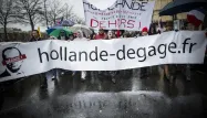Le collectif "Jour de colère", rassemblement hétéroclite formé d'identitaires, d'intégristes catholiques, d'opposants au mariage homosexuel, de partisans de l'humoriste controversé Dieudonné et de familles.