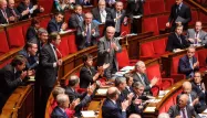 Des députés UMP veulent interdire dans le code civil la PMA aux couples homos