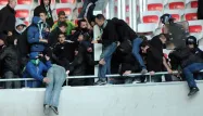 Dans les actes de la première partie du championnat à oublier, les affrontements entre supporters stéphanois et niçois à l'Allianz riviera, en novembre dernier.