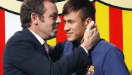 Le transfert de Neymar a déjà coûté sa place à l'ancien président du club catalan, Sandro Rosell (à gauche).