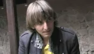 Neil Harbisson, premier cyborg officiellement reconnu comme tel.
