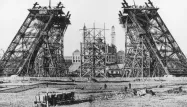 La construction de la Tour Eiffel, première étape