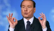 Malgré les nombreuses affaires judiciaires où il est impliqué, Silvio Berlusconi reste zen.