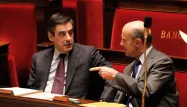 François Fillon et Alain Juppé, qui doivent composer avec Jean-Pierre Raffarin un triumvirat à la tête de l'UMP, sauront mardi soir s'ils dirigeront effectivement le parti.