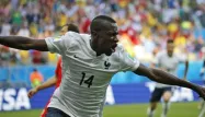 Blaise Matuidi vient d'inscrire le deuxième but des Bleus, 66 seconde seulement après le premier.