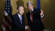 John Kerry et Ban Ki-moon se sont retrouvés au Caire pour lancer les négociations