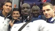 A l'image de ce selfie posté par Mamadou Sakho, l'équipe de France montre un visage ouvert et décontracté avant la Coupe du monde au Brésil.