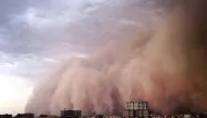 VIDEO - Tempête de sable mortelle à Téhéran