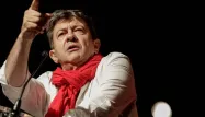 Fatigué, Mélenchon va prendre du recul