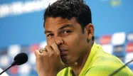 Thiago Silva : "on ne peut pas mettre le genou dans le dos d'un joueur et récupérer le ballon devant".