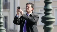 Manuel Valls revient sur Twitter
