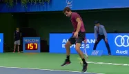 VIDÉO - Le double coup de génie de Dimitrov
