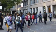 Aujourd'hui, ils sont encore 1.419 élèves à ne pas avoir de place en collège ou en lycée.